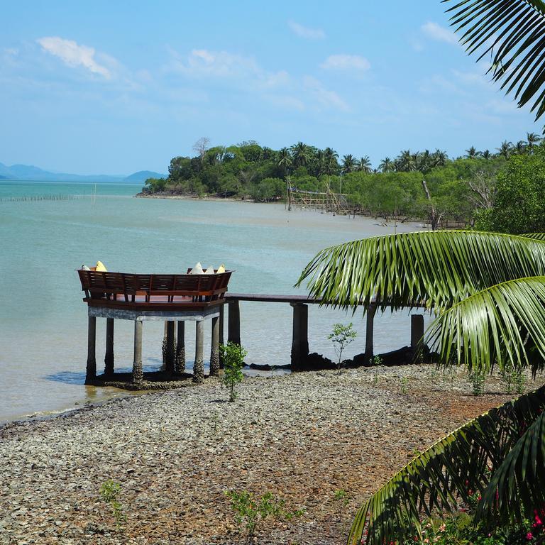The Blue Sky Resort @ Ranong Eksteriør billede