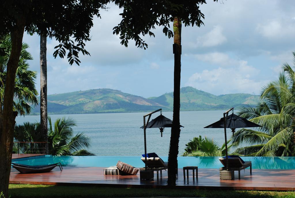 The Blue Sky Resort @ Ranong Eksteriør billede